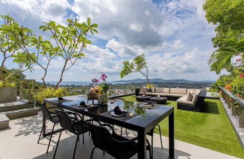 Cherngtalay Villa | Villa Namaste 7BR Luxury Seaview - Full services