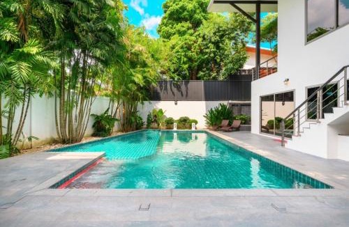 Ban Saiyuan Villa | Villa Pattara Rawai