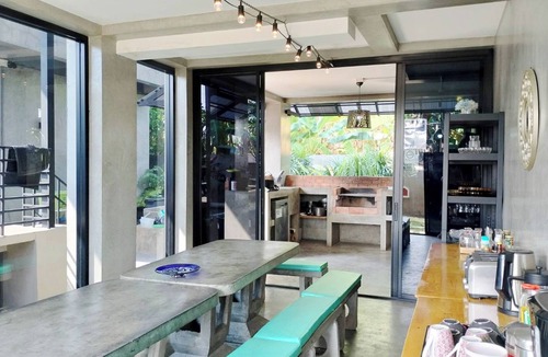 Chiang Mai Villa | Villa Rajapruek Entire 3 villas 7 bedrooms near airport