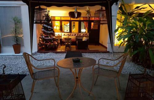 Nana Villa | Villa Thaï Sukhumvit Asok Nana