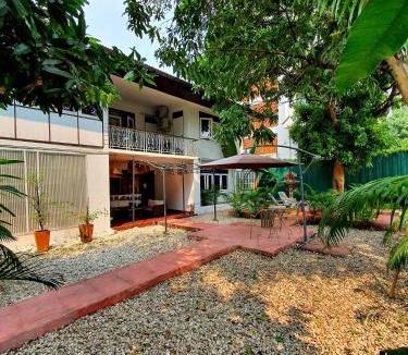 Nana Villa | Villa Thaï Sukhumvit Asok Nana