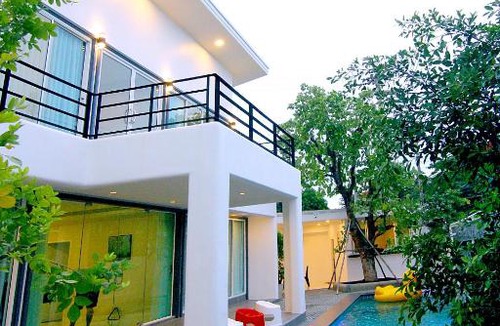 Hat Chao Samran House | Wan Villa