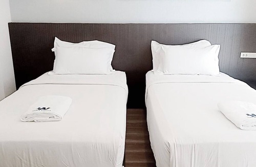 Cha-am Hostel | Whale Cha-Am
