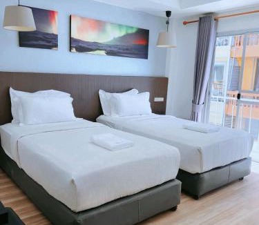 Cha-am Hotel | Whale Hostel Cha-Am