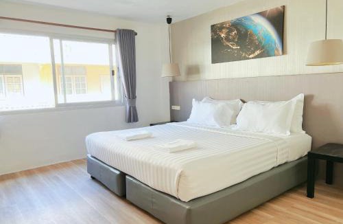 Cha-am Hotel | Whale Hostel Cha-Am