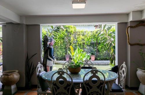 North Pattaya Hotel | Wong Amat House