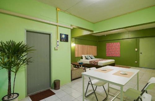 Wang Burapha Phirom Apartment | X GO INN The Grand Palace โกอินน์ MRT สามยอด