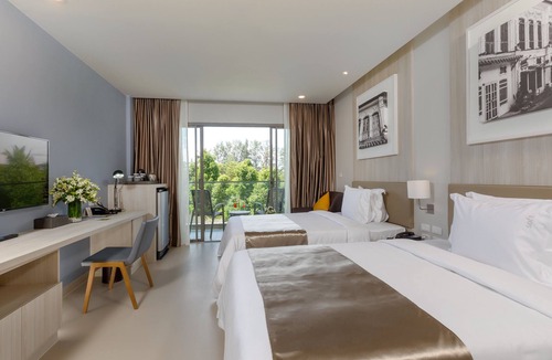 Khuekkhak Hotel | X10 Khaolak