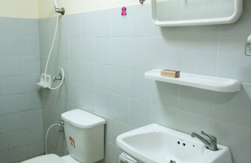 Cha-am House | Yai Shop & Rooms