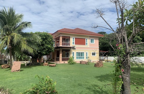 Huai Thalaeng Bed & Breakfast | Your room in Huai Thalaeng!