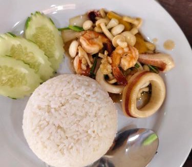 Jomtien House | Yuri Guesthouse