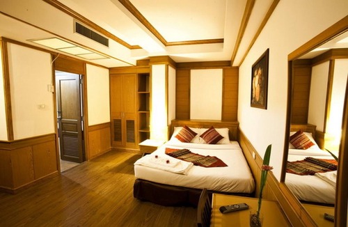 Mueang Samut Prakan District Hotel | Zaza Hotel