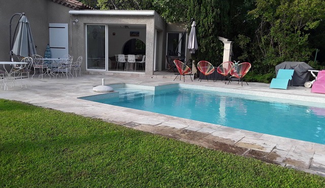 Belle Villa Avec Piscine