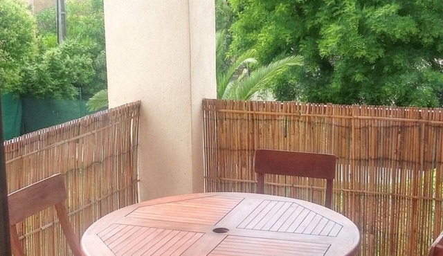 Homerez - Apartment in Saint-Cyr-sur-Mer.