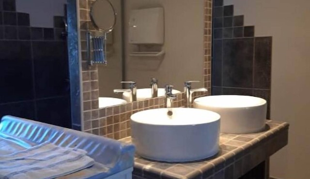 Mas Provençal Avec Piscine et Spa