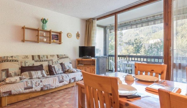 Studio chaleureux avec balcon à Serre-Chevalier, parking et casier à ski – 4 personnes - FR-1-330E-3