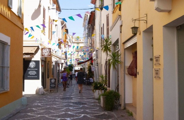Antibes 