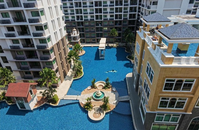 Diamond Suites Resort 