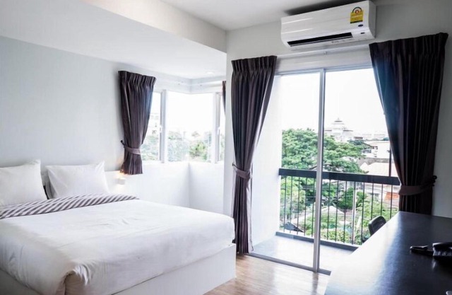 Deluxe Apartment for rent in Chiangmai (DVR-10)