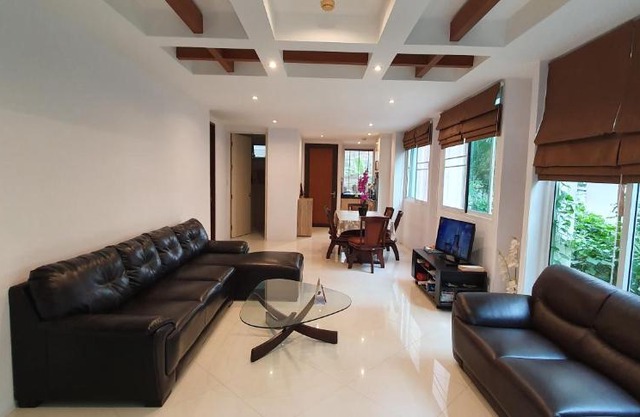 Diamond suites resorts condominium