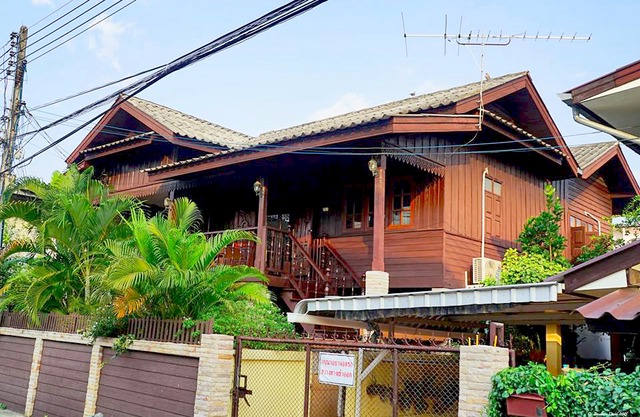 Huan Kawin Est.58 Lanna Home & Collection