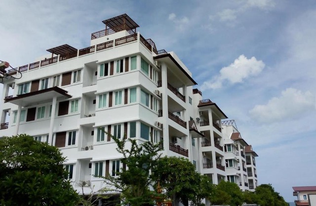 Khanom Condo