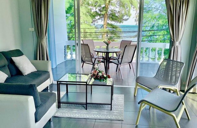 The Beach Cha Am Suite