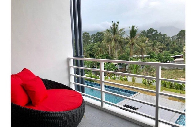 The Blue Lotus 4 - Duplex 2BR + Pool