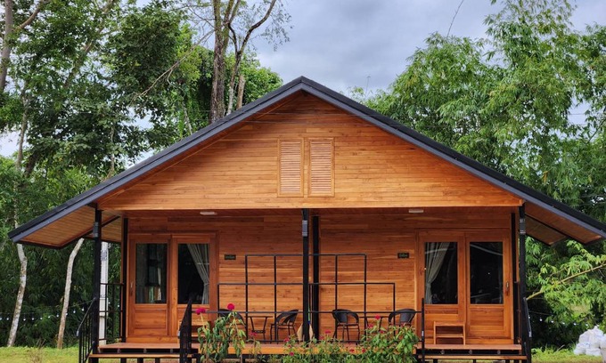 Hin Dat House | 120 m² House ∙ 8 guests