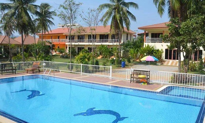 Sam Roi Yot Resort | 120 m² Resort ∙ 2 bedrooms ∙ 10 guests