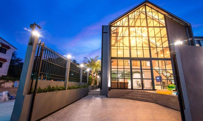 Khao Takiab House | 1344 m² House ∙ 6 bedrooms ∙ 25 guests