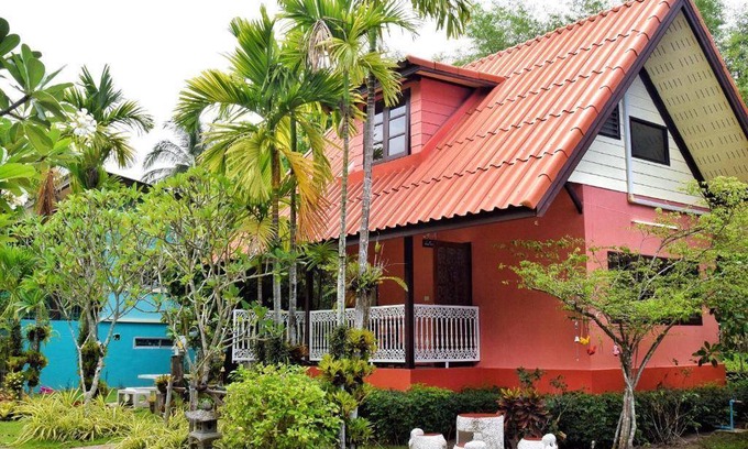 Si Racha Apartment | 150 m² Serviced apartment ∙ 10 guests