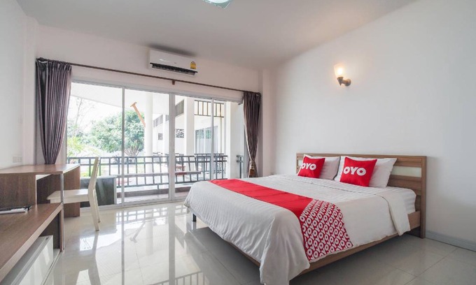 Nong Khang Khok Hotel | 16 m² Hotel ∙ 2 guests
