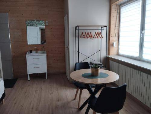 Woustviller Bed & Breakfast | 20 m² Bed and breakfast ∙ 2 guests