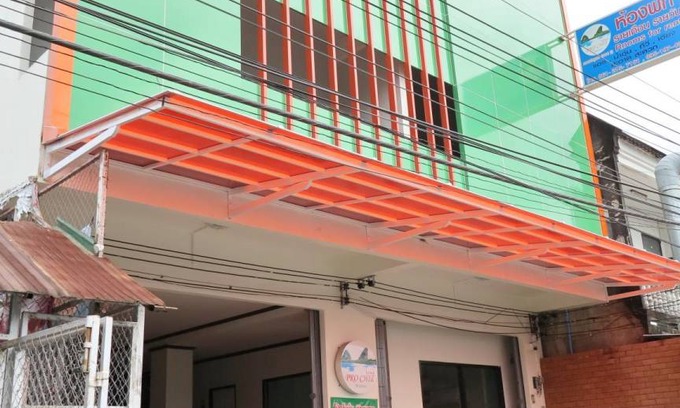 Downtown Krabi Bed & Breakfast | 20 m² Bed and breakfast ∙ 4 guests