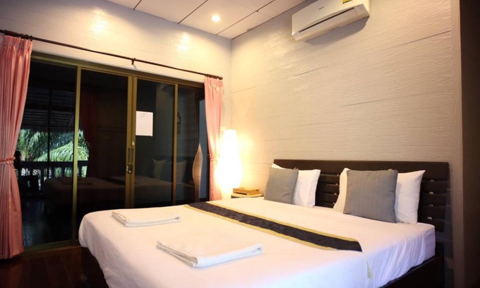 Ko Lanta Bed & Breakfast | 20 m² Bed and breakfast ∙ 127 guests