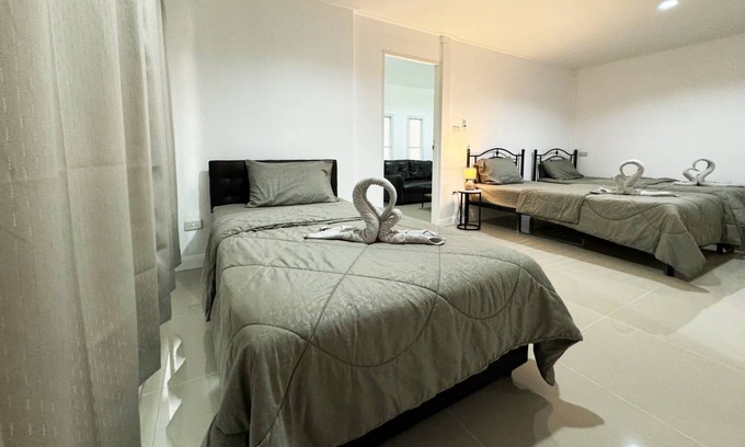 Ayutthaya Resort | 20 m² Private room ∙ 1 bedroom ∙ 3 guests