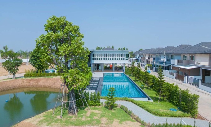 Buriram House | 200 m² House ∙ 3 bedrooms ∙ 6 guests