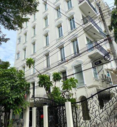 Khlong Tan Apartment | 212 m² Apartment ∙ 3 bedrooms ∙ 6 guests