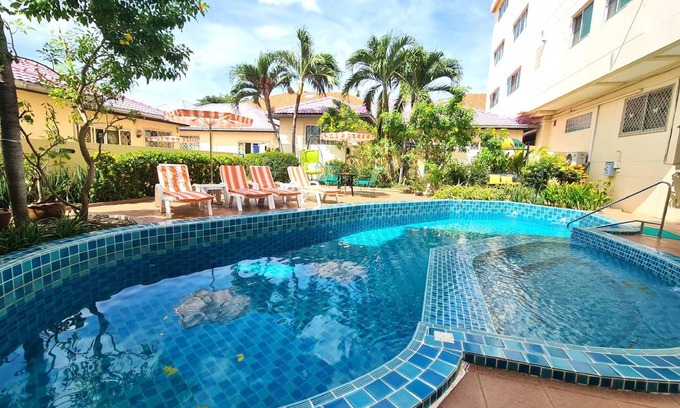 Jomtien Apartment | 220 m² Serviced apartment ∙ 3 bedrooms ∙ 8 guests
