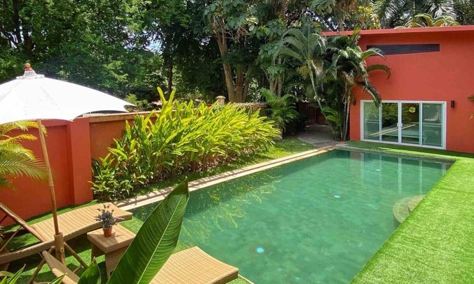 Ban Pong Villa | 230 m² Villa ∙ 3 bedrooms ∙ 6 guests