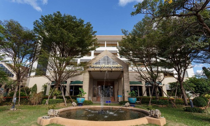 Surin Hotel | 25 m² Hotel ∙ 2 guests