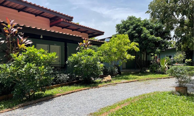 Khanong Phra Resort | 25 m² Resort ∙ 4 guests