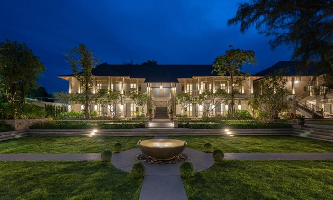 Khao Tao Hotel | 280 m² Hotel ∙ 2 bedrooms ∙ 127 guests