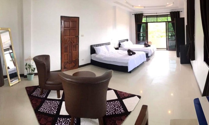 Ko Lanta Villa | 280 m² Villa ∙ 4 bedrooms ∙ 7 guests