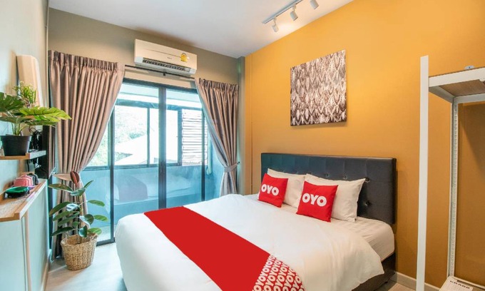 Chang Phueak Hotel | 30 m² Hotel ∙ 3 guests