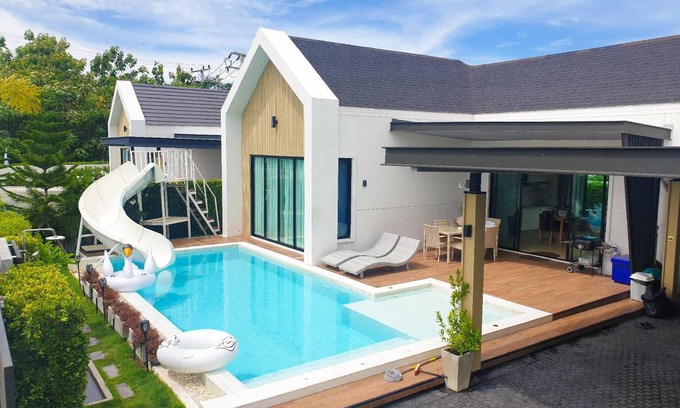 Hin Lek Fai Villa | 320 m² Villa ∙ 3 bedrooms ∙ 10 guests