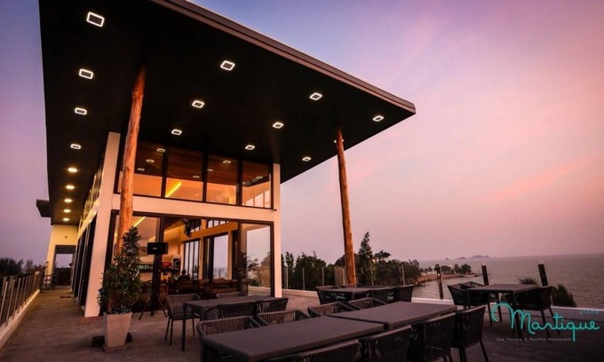 Rayong Resort | 35 m² Resort ∙ 10 guests