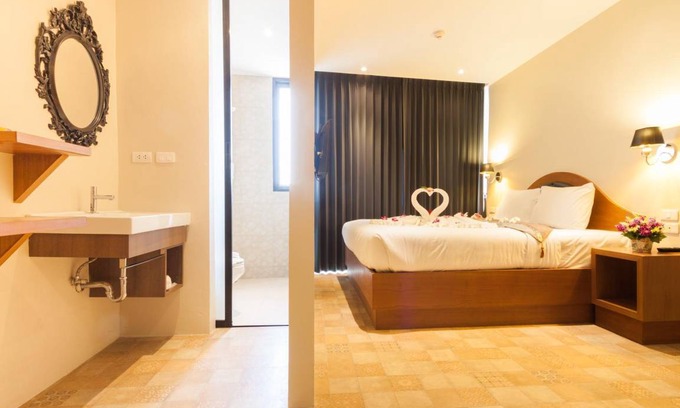 Chaweng City Center Resort | 35 m² Resort ∙ 3 guests