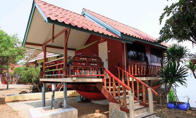 Ko Sichang Resort | 35 m² Resort ∙ 2 bedrooms ∙ 8 guests